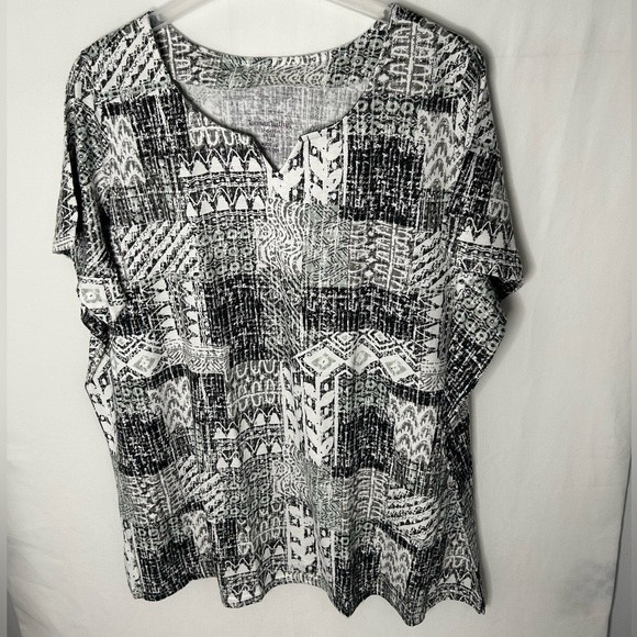 Woman Within Plus Size Print Patchwork Knit Tunic . 2X Gray White - Picture 8 of 14